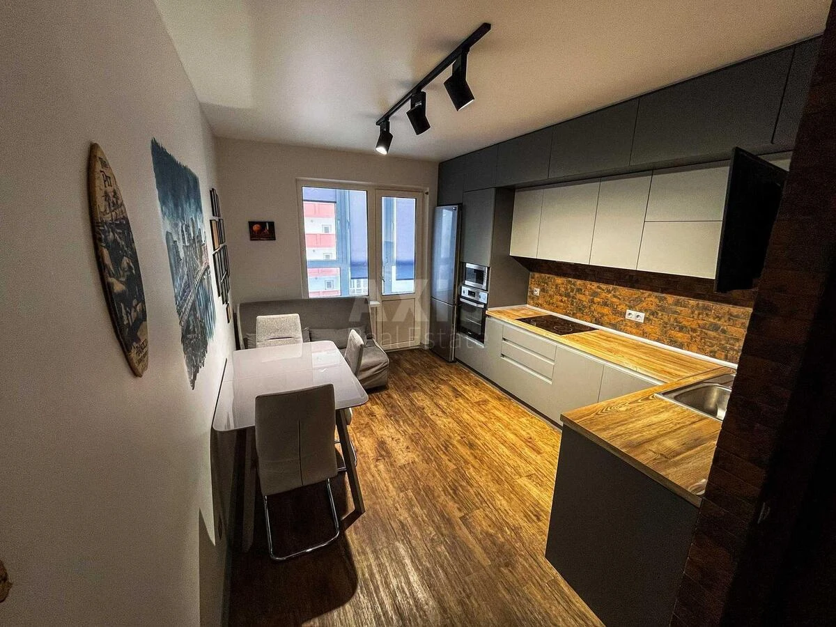 2k apartment vul. Rusovoi' Sofii' 5Б684251