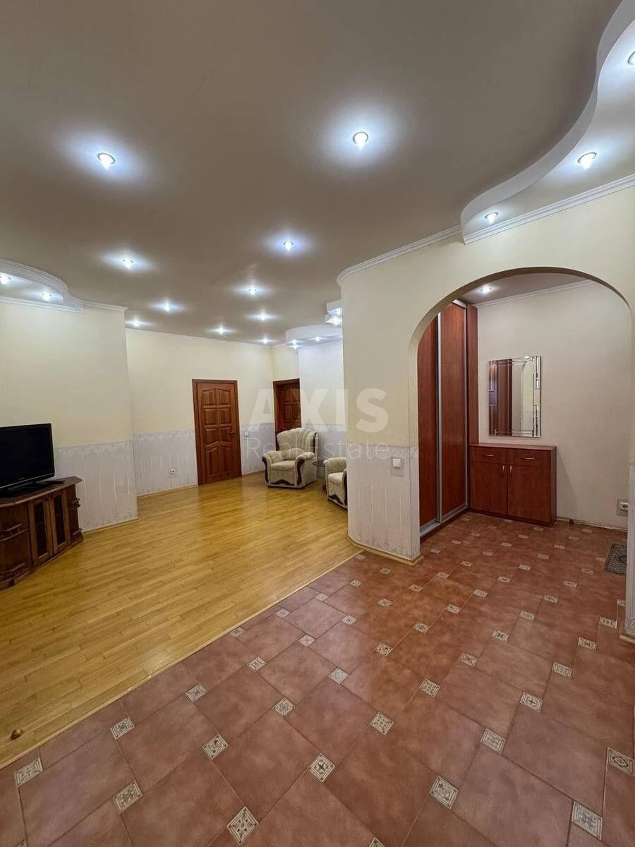 3k apartment vul. Sribnokil's'ka 14А6834418