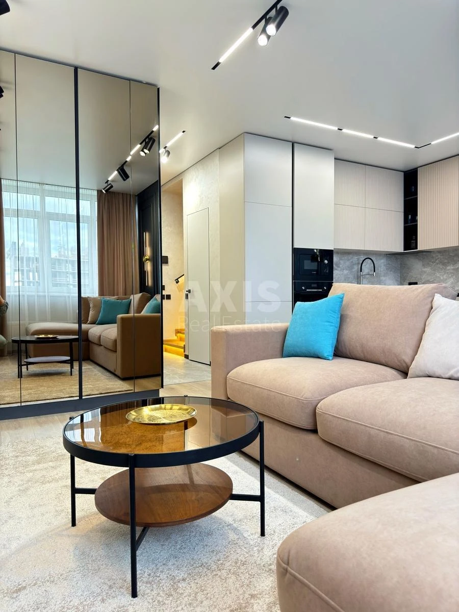 3k apartment vul. L'vivs'ka 15681700