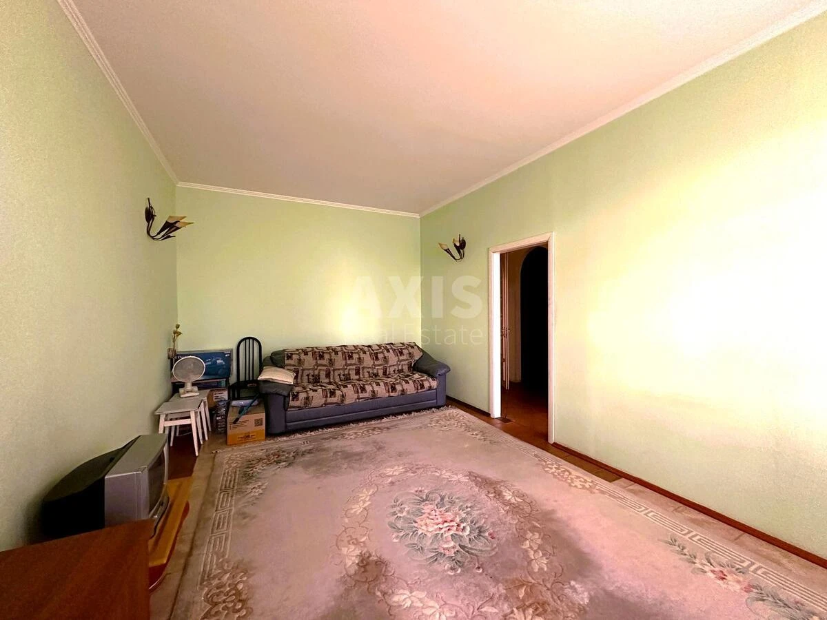 1k apartment pr-t Sobornosti 3665585