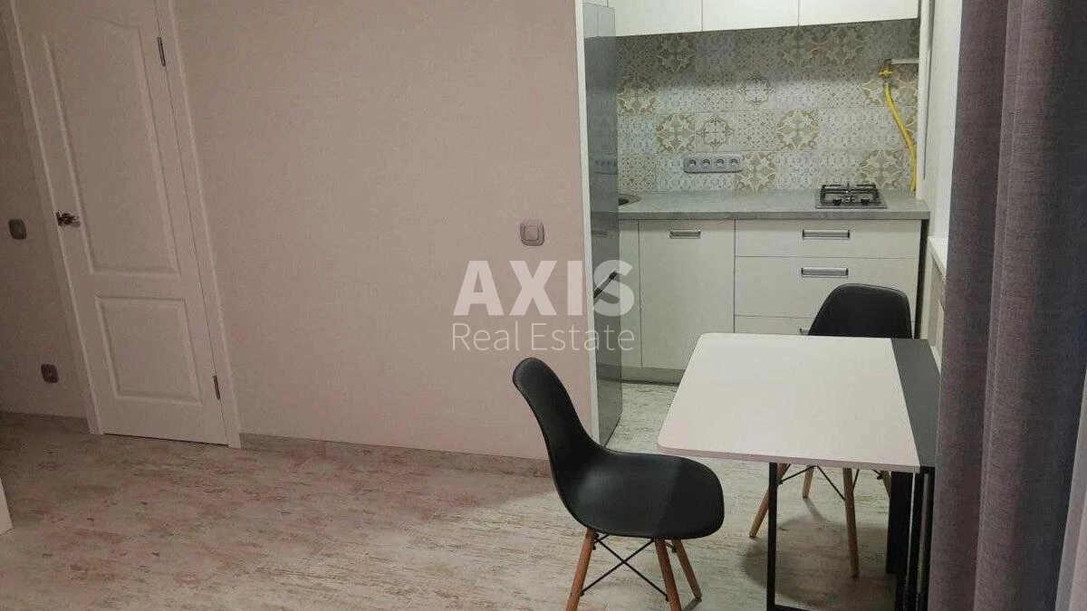 1k apartment bul. Chokolivs'kyj 23470480