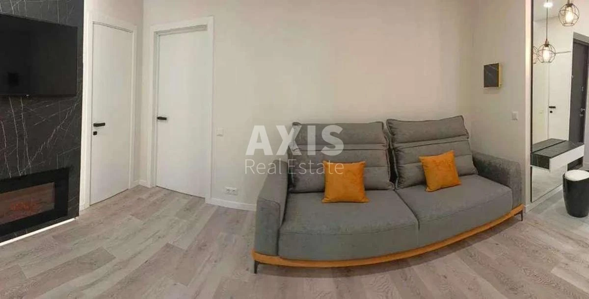 4к квартира пр-т Берестейский 67235983