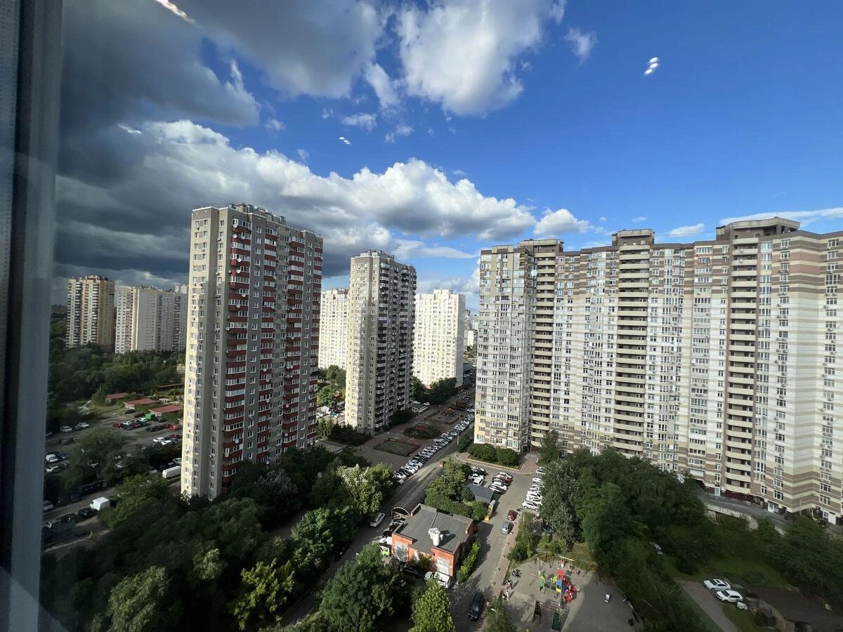 2к квартира ул. Ахматовой Анны 307154919