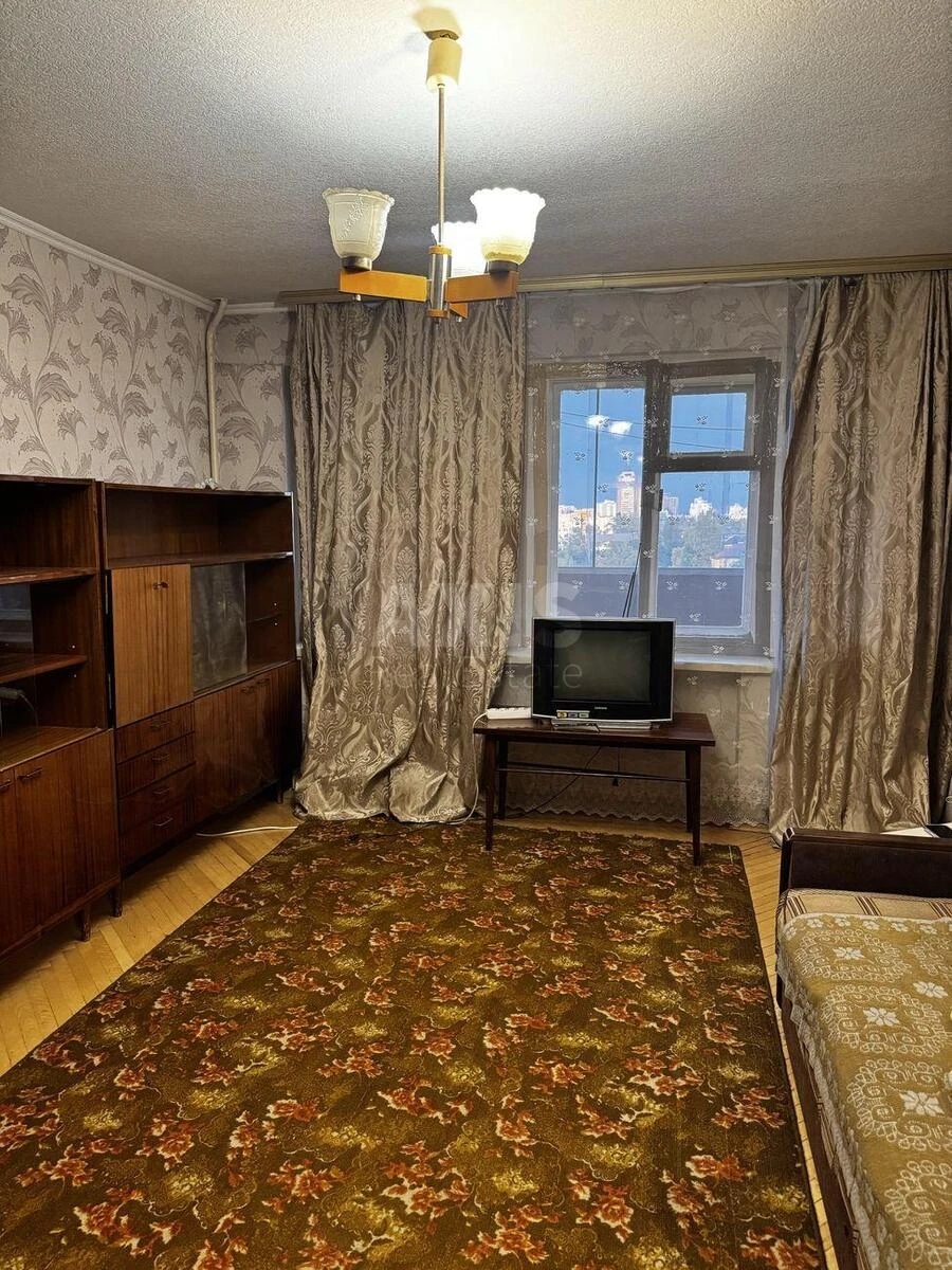 1k apartment pr-t Glushkova Akademika 9А706681
