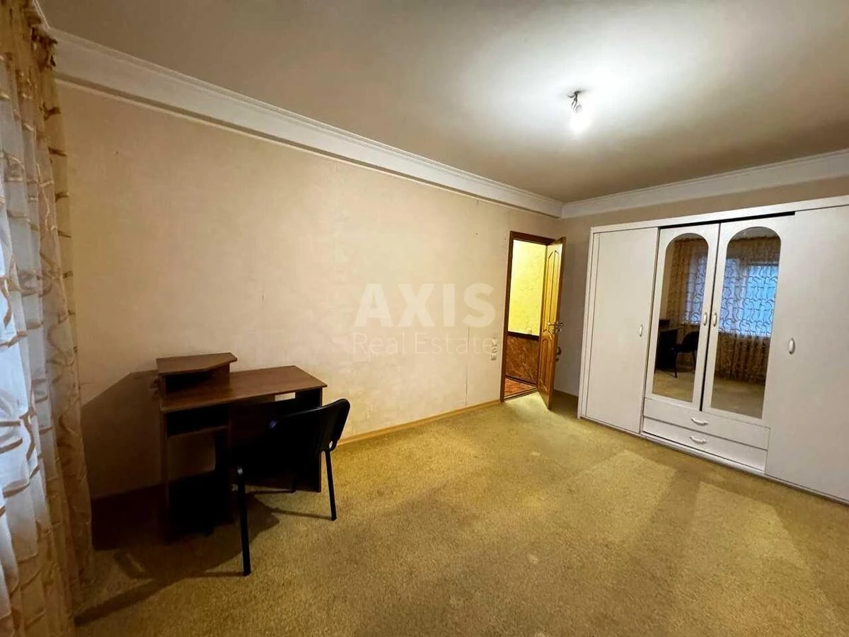 2к квартира ул. Донца Михаила 27А719105