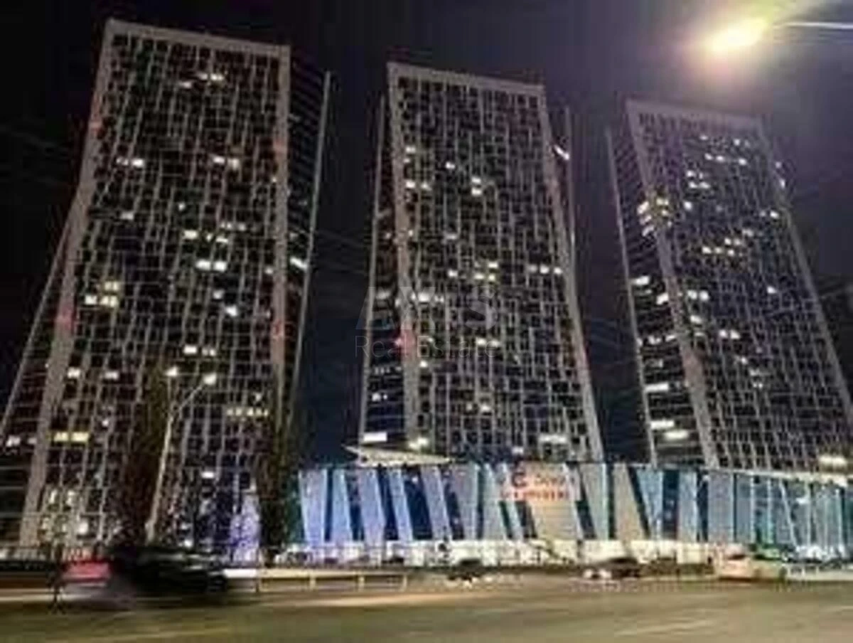 4k apartment pr-t Berestejskij 11657280