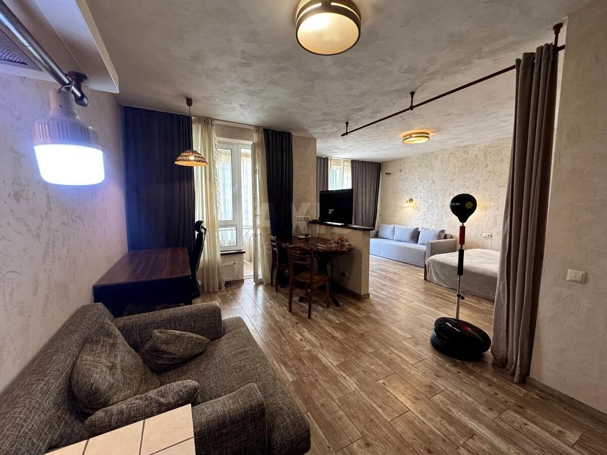 1k apartment vul. Zarichna 1Б689812