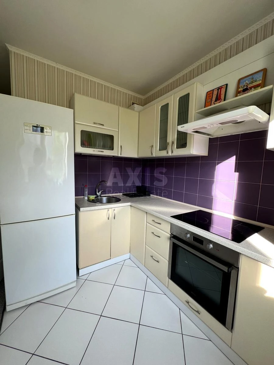 2k apartment vul. Ahmatovoi' Anny 16В689944