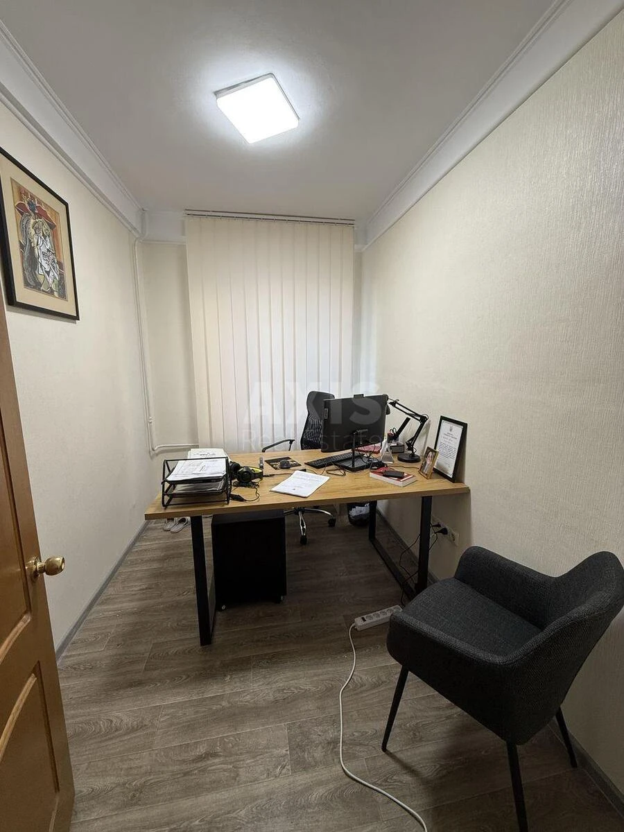 Офис ул. Михаила Бойчука 13, 46м2646219