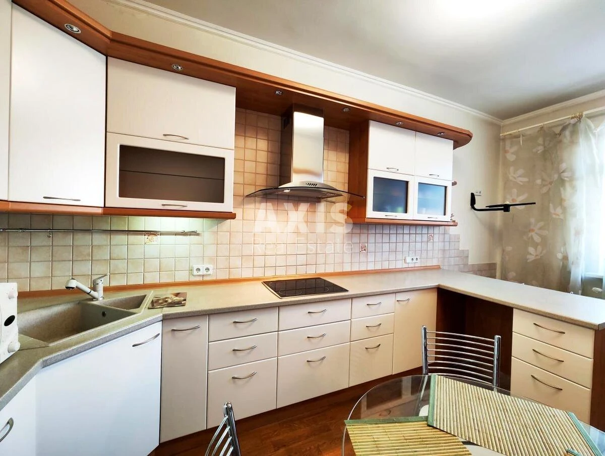 3k apartment vul. Bul'varno-Kudrjavs'ka Eleven A65041