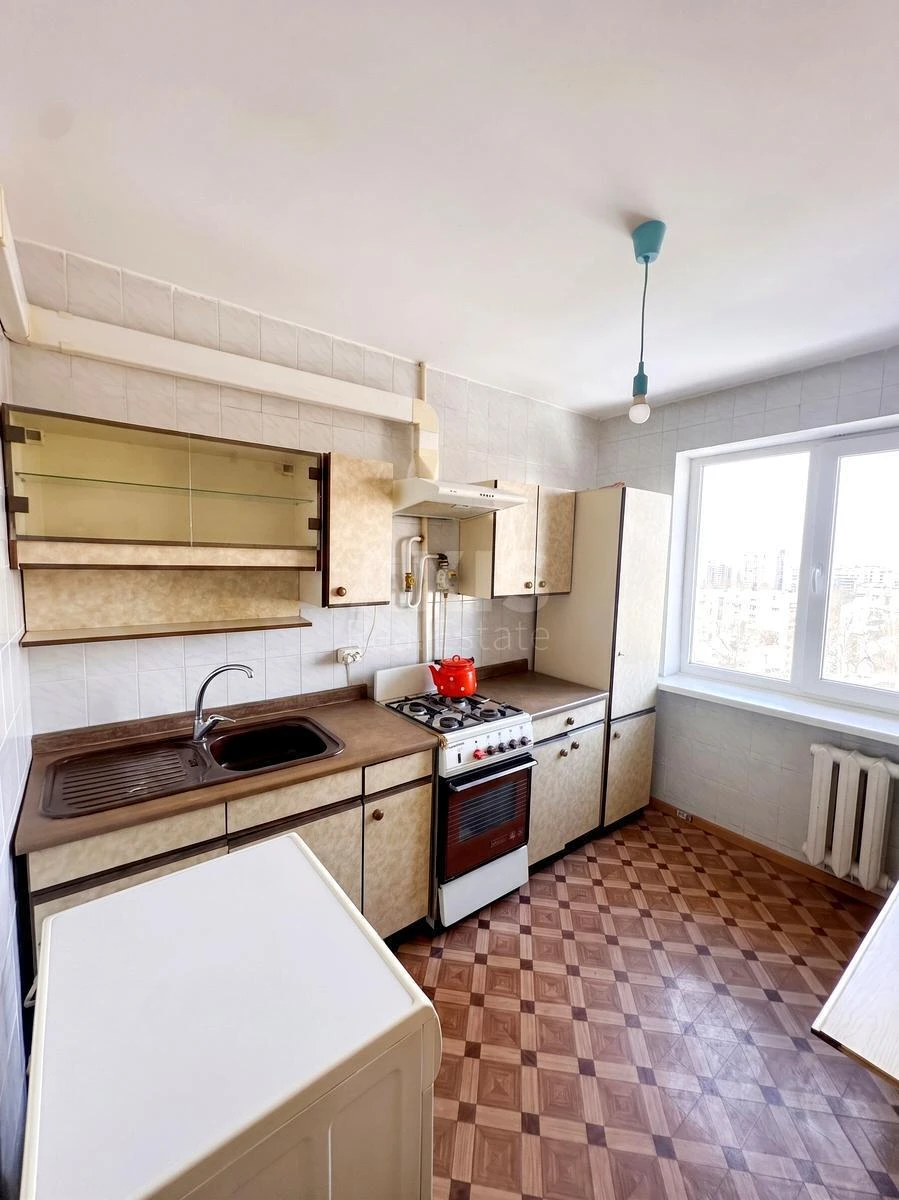 2k apartment vul. Garmatna 33/1677000