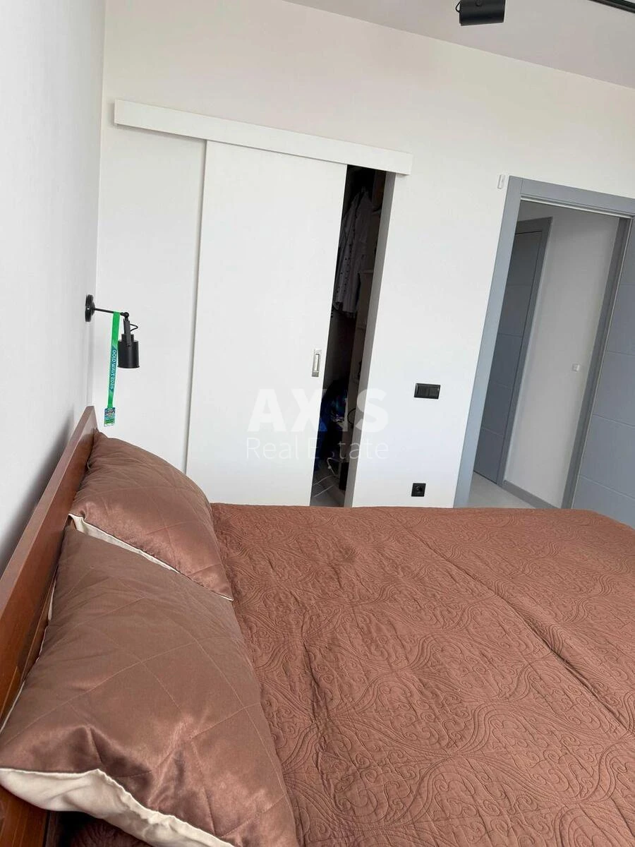 3к квартира ул. Практичная 16618410