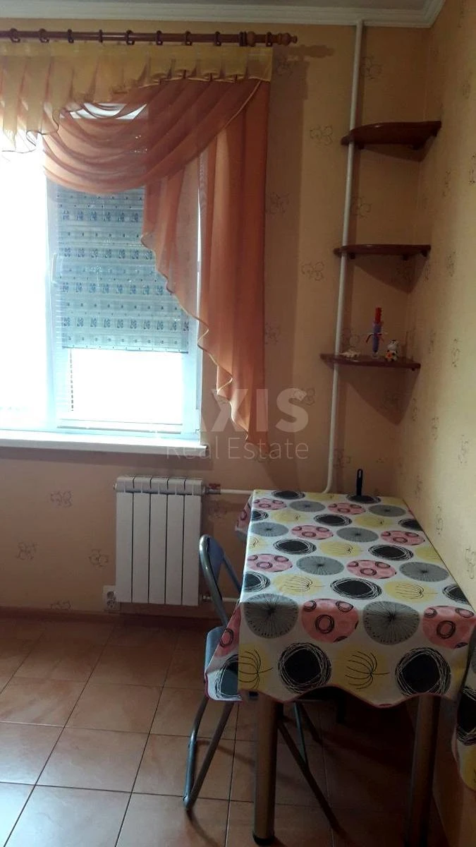 2к квартира ул. Ревуцкого 4645293