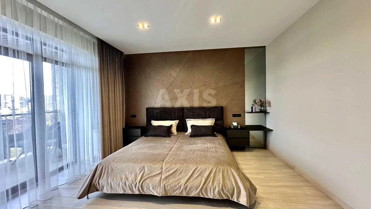 Дoм ул. Абрикосовая, 215м2, город Киев7133518
