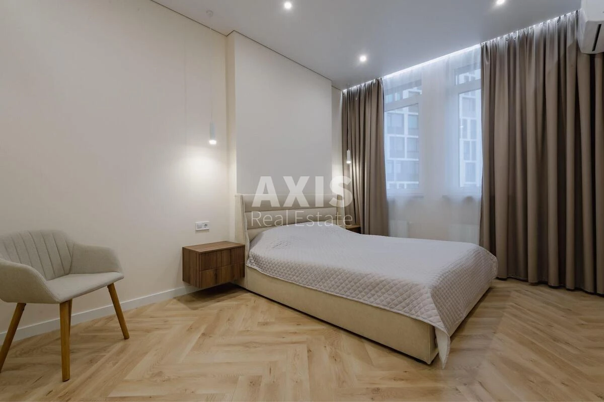 1k apartment pr-t Berestejskij 11B654608