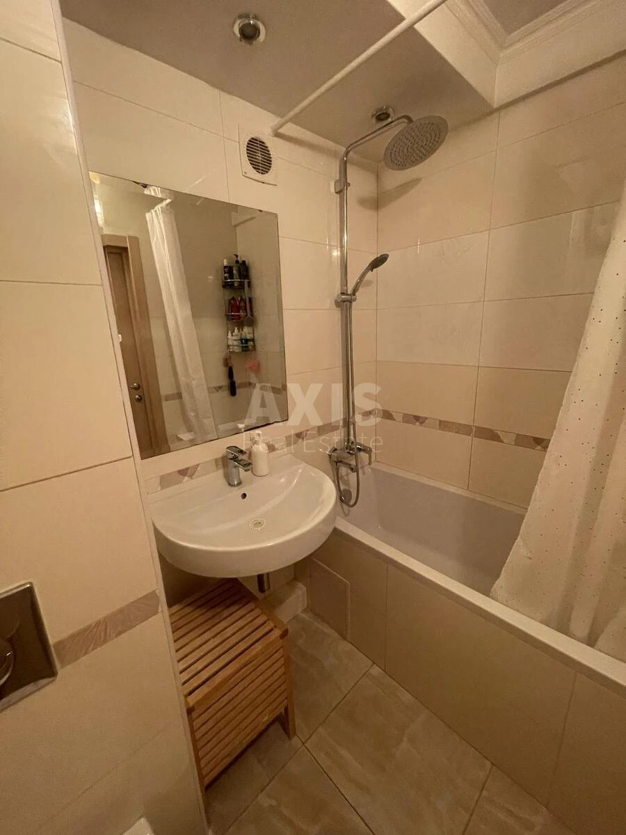 3k apartment vul. Zodchyh 346210414