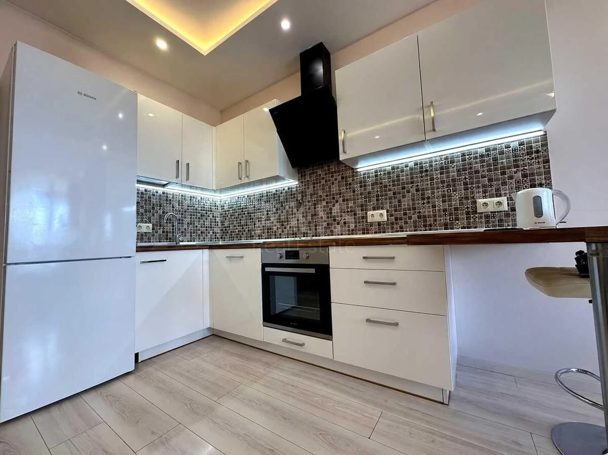 1к квартира ул. Драгоманова 40Е71263