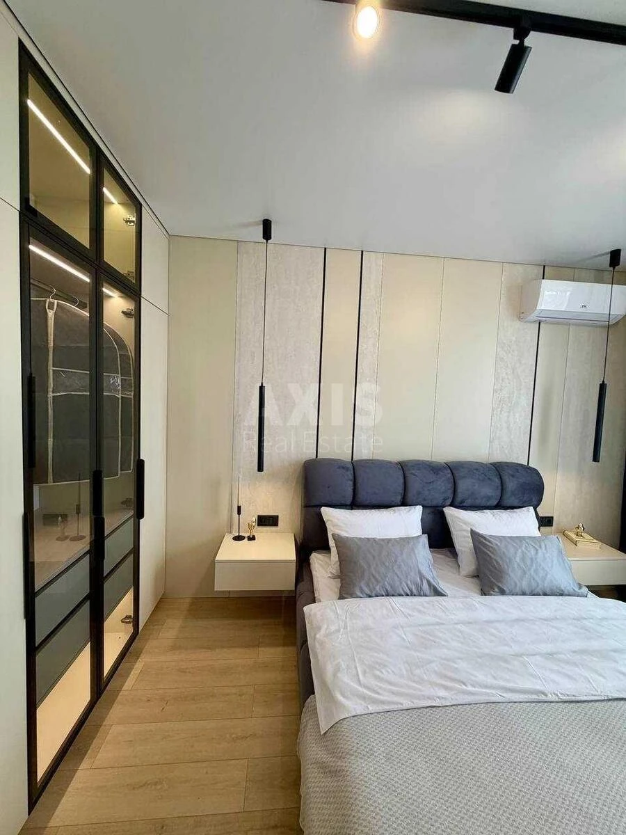 1k apartment vul. Prychal'na 86827611