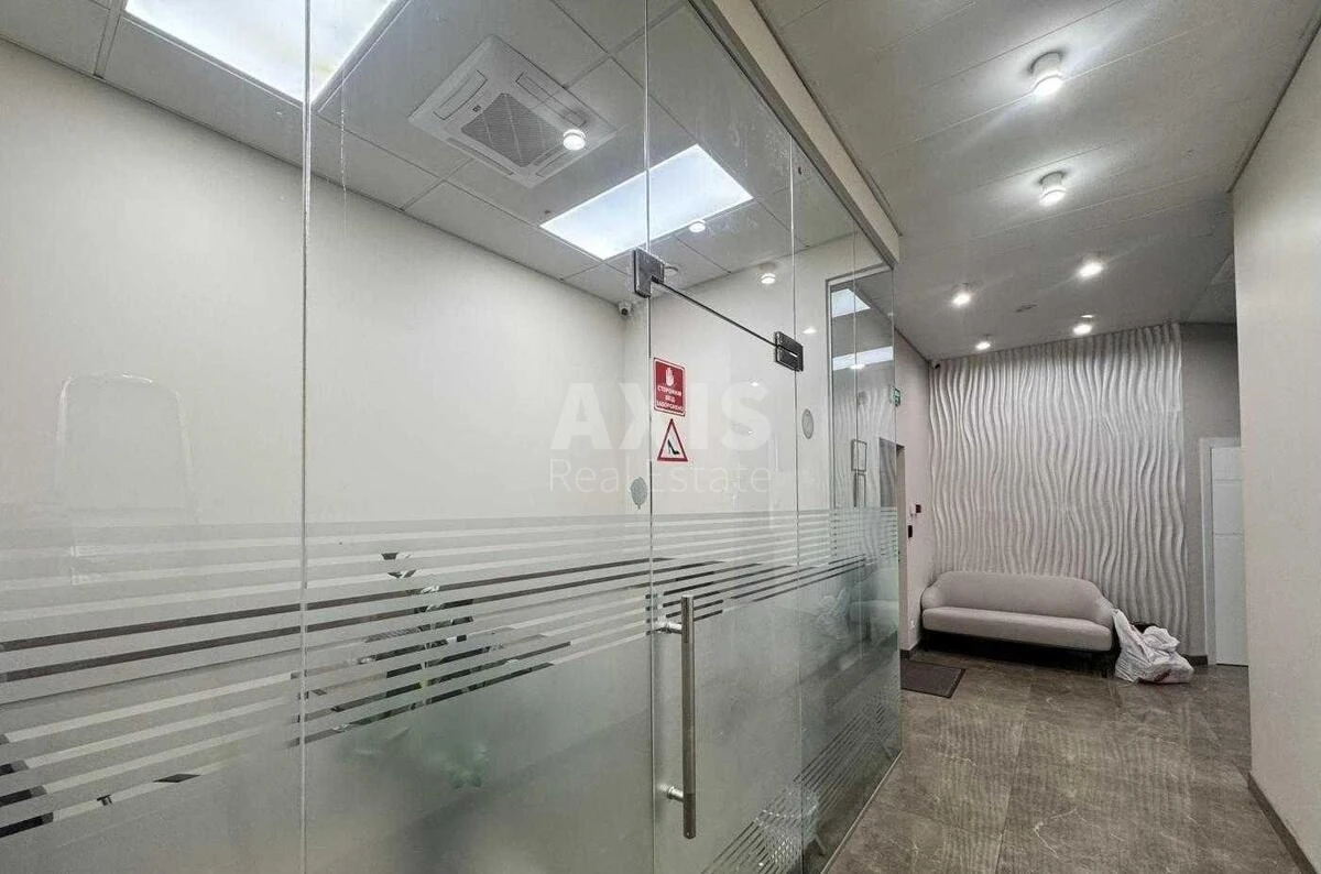 Office vul. Saksagans'kogo 37Д, 156m2715982