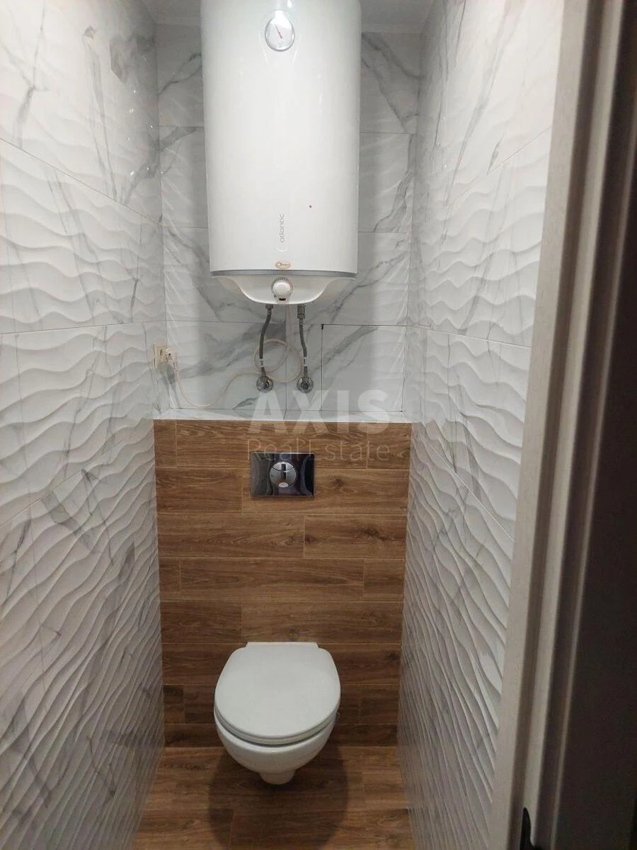 1k apartment pr-t Glushkova Akademika 32643138