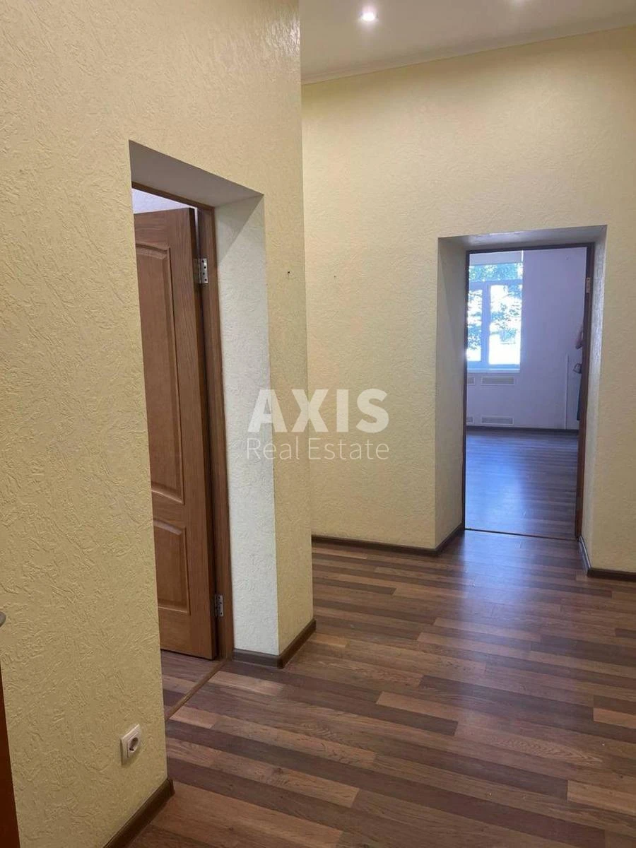 Office vul. Antonovycha 4/6, 105m2400155