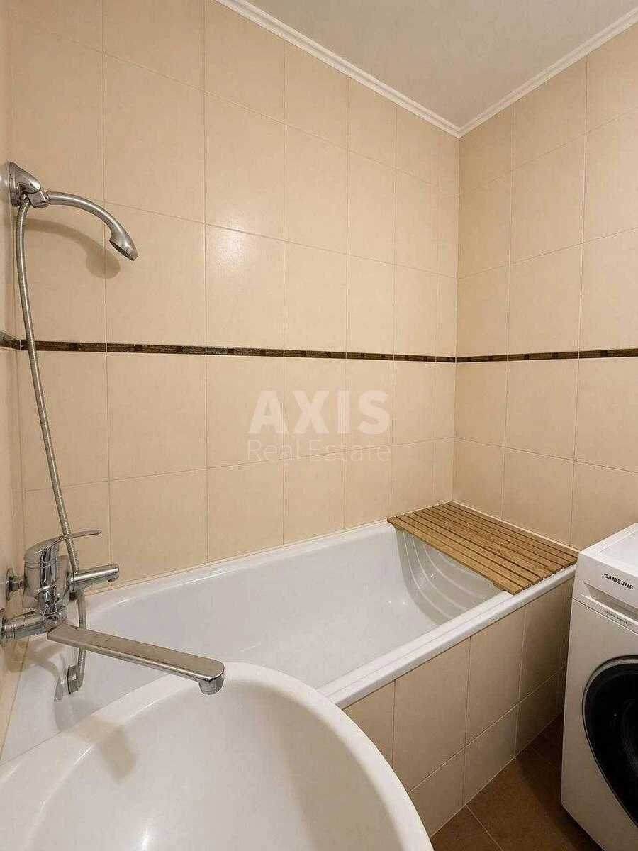 3k apartment vul. Revuc'kogo 447185817