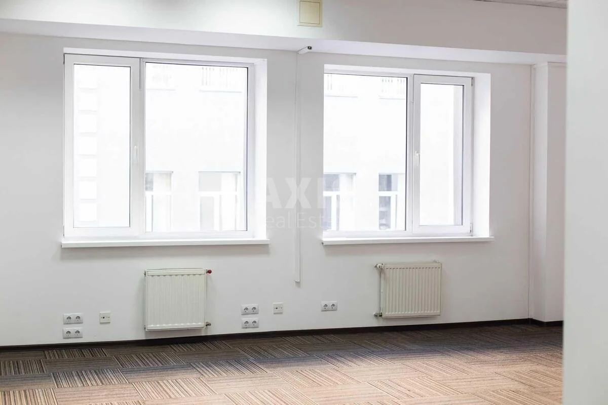 Office vul. Pymonenka Mykoly 13, 106m2