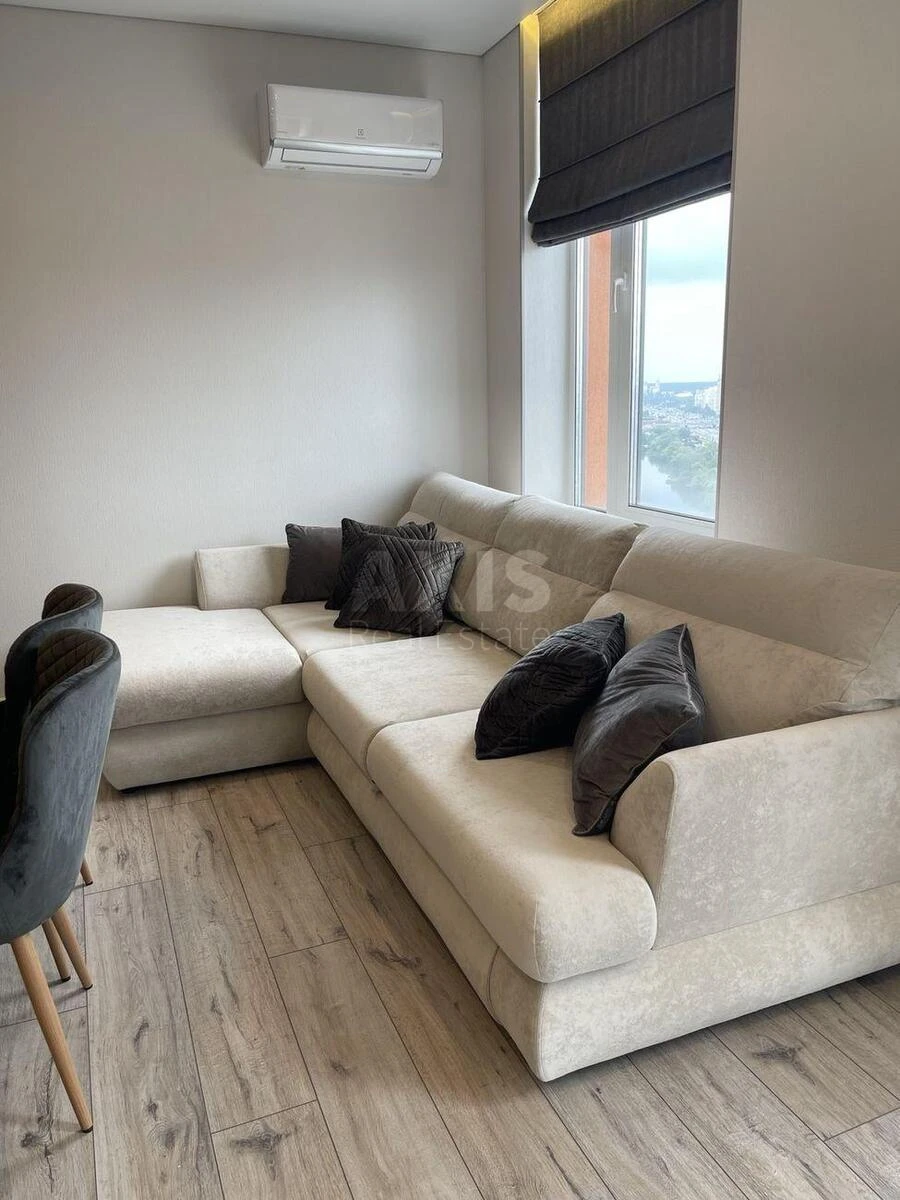 2k apartment nab. Dniprovs'ka 20А709763