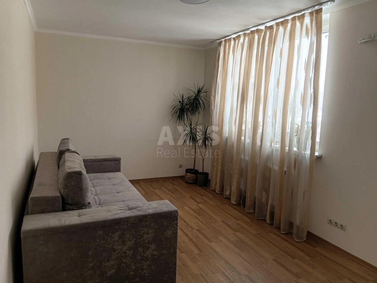 1k apartment vul. Krushel'nyc'koi' Solomii' 13713777
