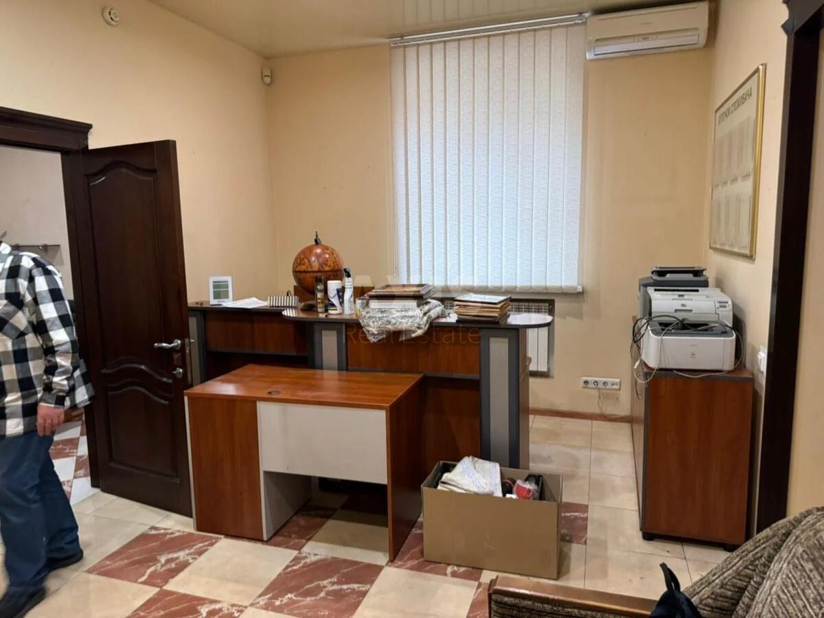 Office vul. Dilova 6, 209m2648610
