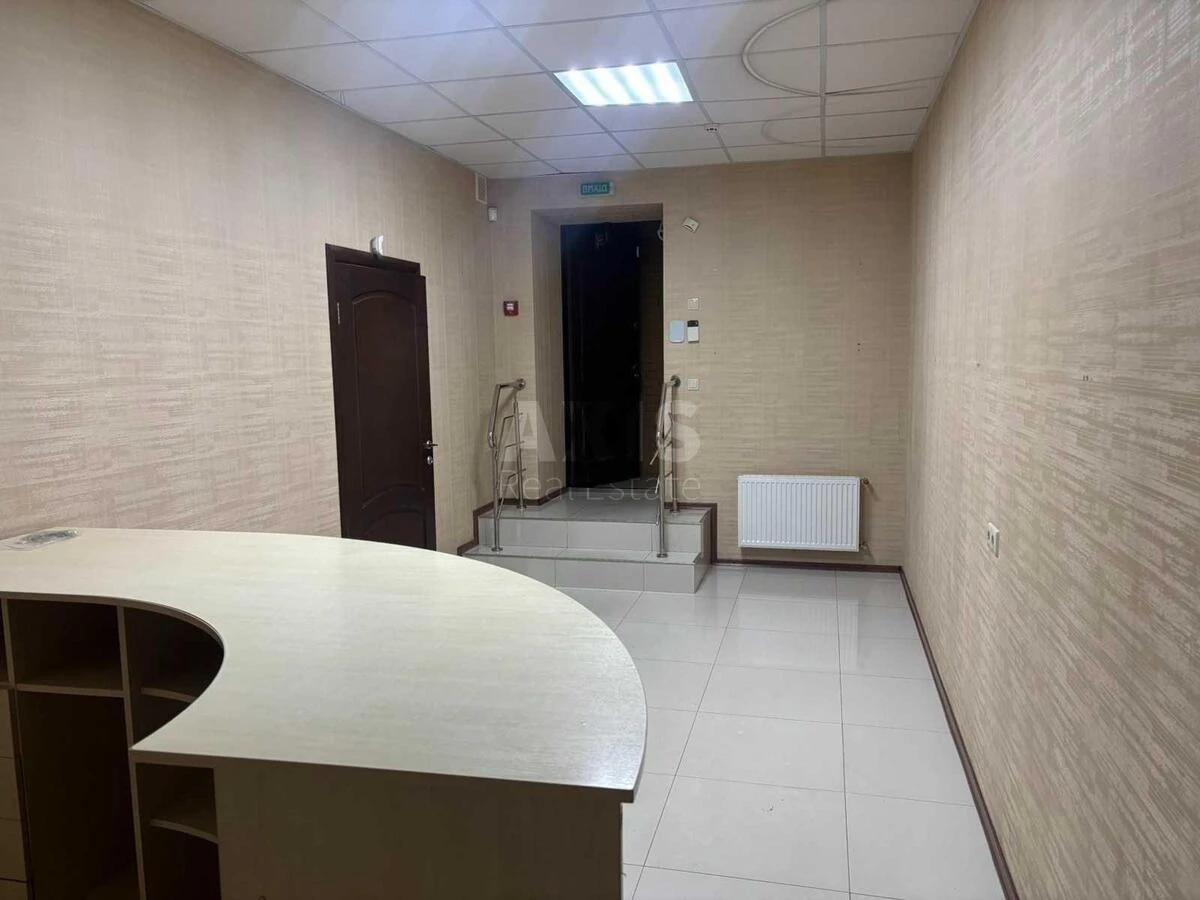 Объект торговли ул. Левко Лукьяненко 18, 110м2649792