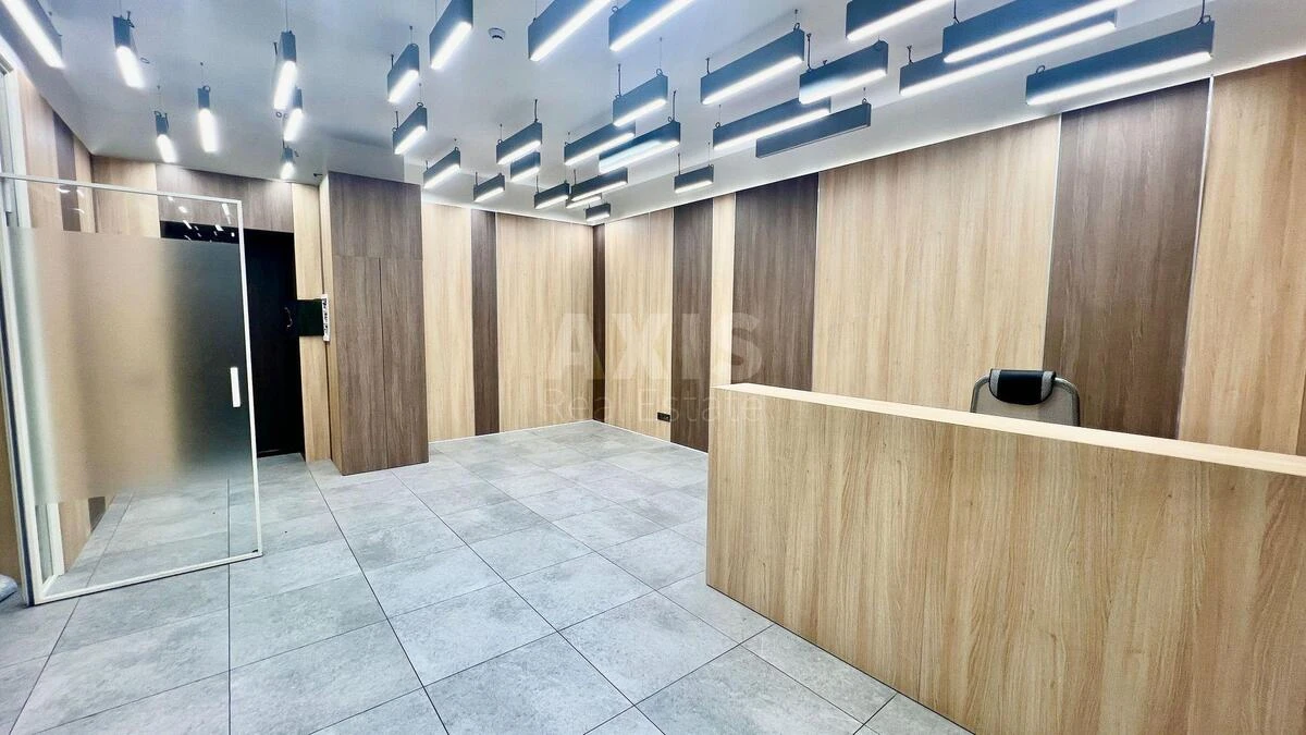 Office vul. Sichovyh Stril'civ 52А, 250m2650136