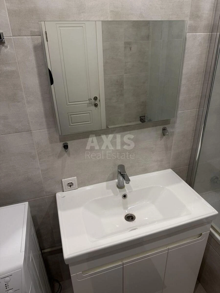 1k apartment vul. Lypkivs'kogo Vasylja Mytropolyta 33А6663611