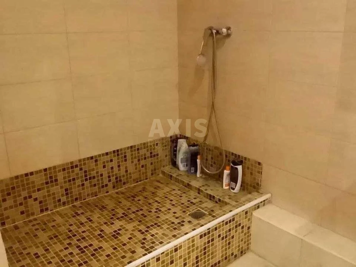 3k apartment vul. Ushyns'kogo 14Б702717