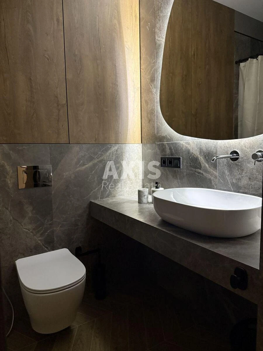 1k apartment shose Stolychne Five A687769