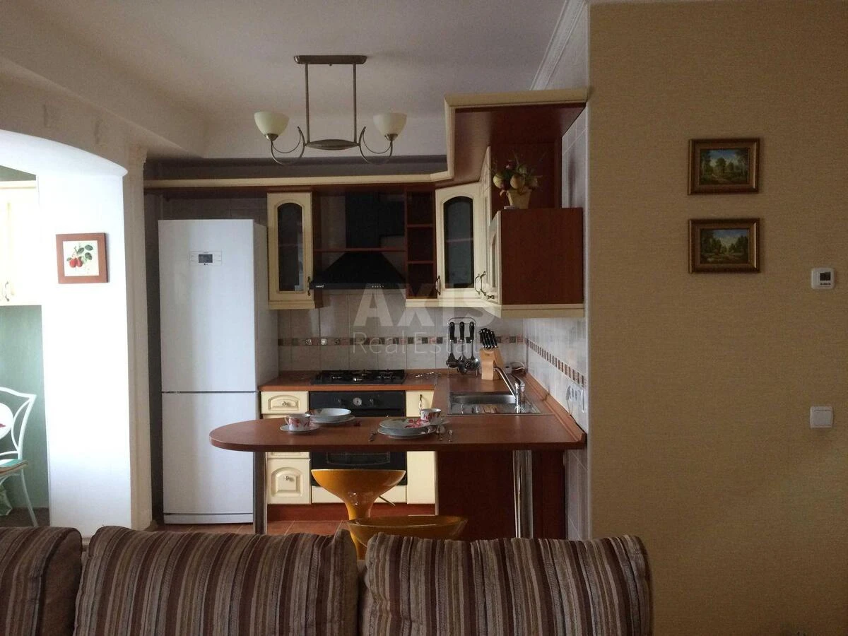 2k apartment vul. Tatars'ka 6702041