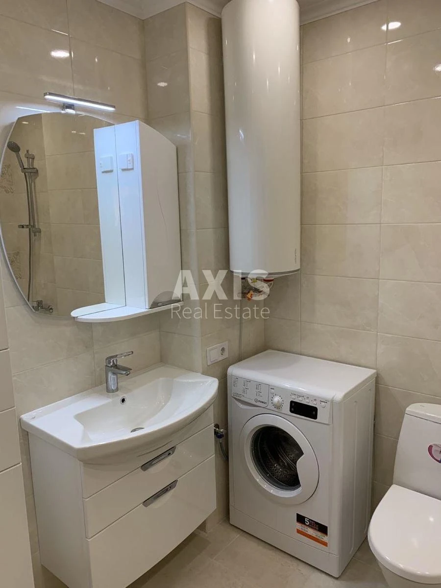 1k apartment pr-t Peremogy 109А351012