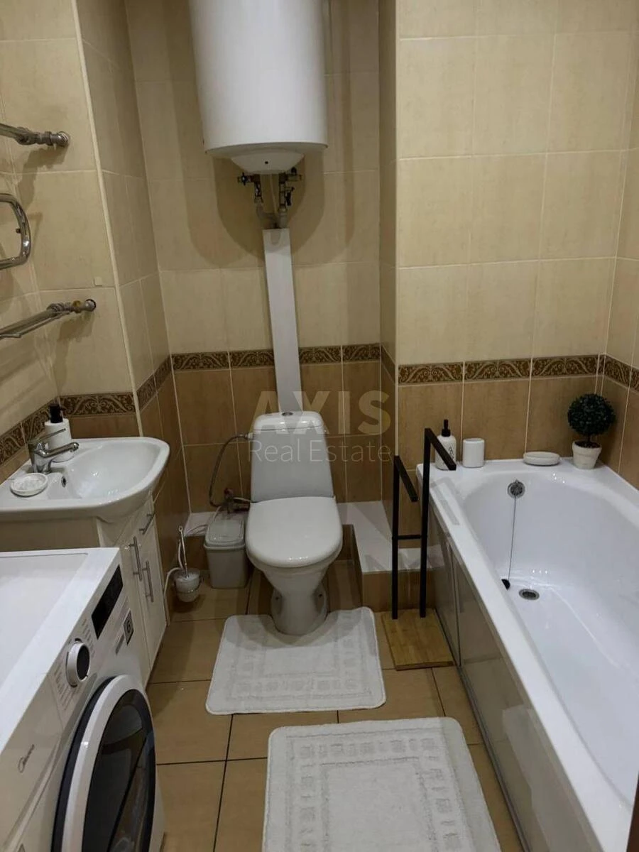 1k apartment vul. Klavdii'vs'ka 40А682186