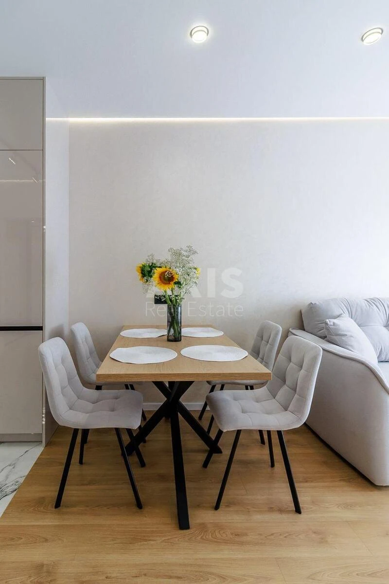 3k apartment vul. Myhajla Maksymovycha 24Г697713