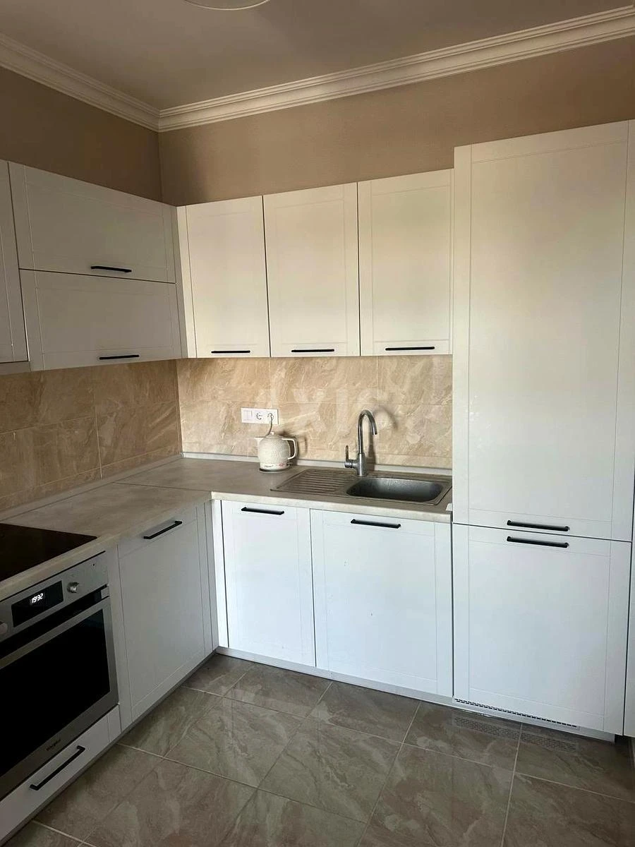 1k apartment vul. Narodnogo opolchennja 359404