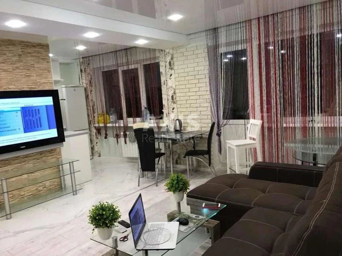 2k apartment vul. Politehnichna 13282530