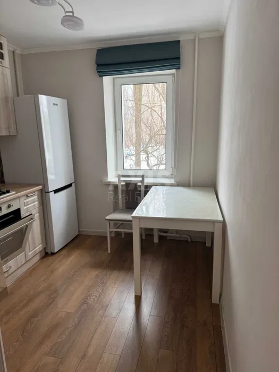 2к квартира ул. Туполева Академика 11Е353042