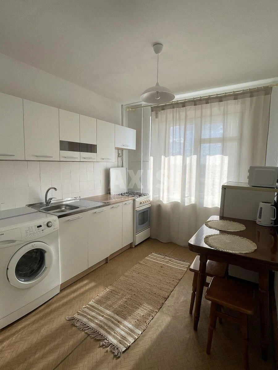 1k apartment vul. Knyaziv Ostrozkykh 17/2687610