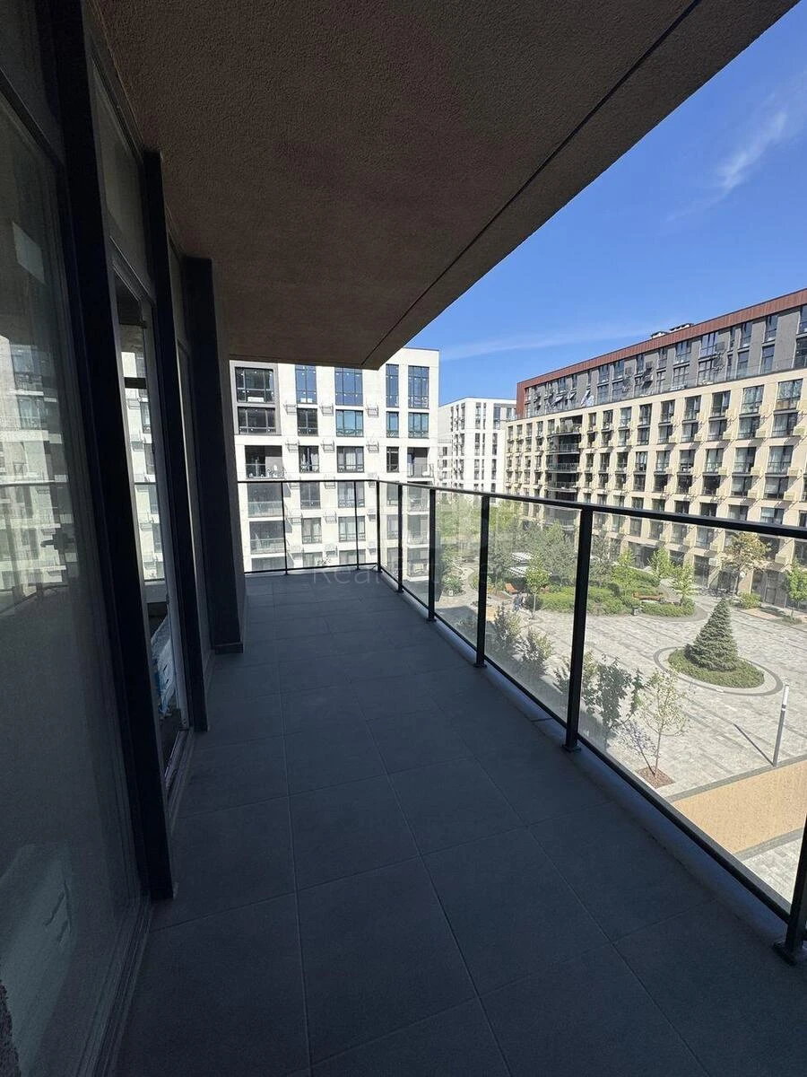 4к квартира ул. Салютная 8, корп. 8687590