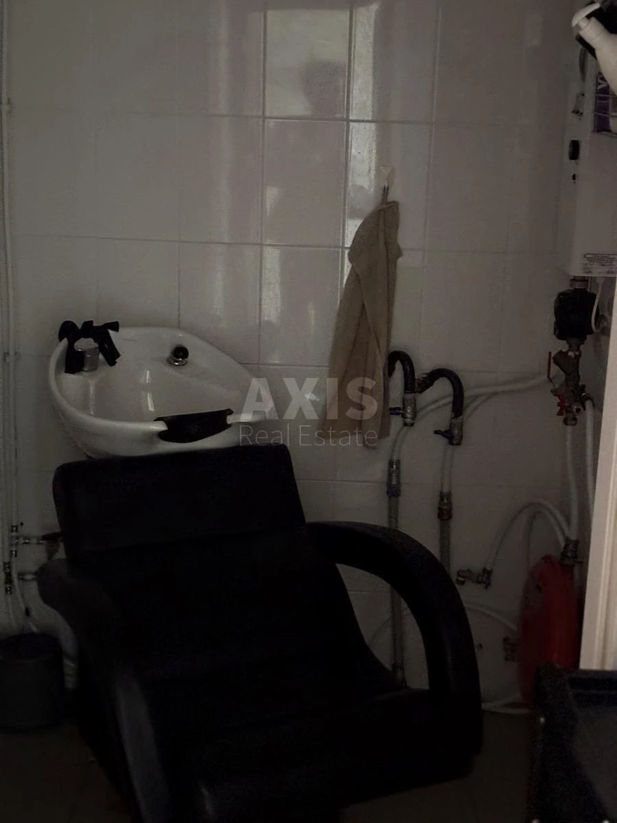 Office vul. Strokacha Tymofija 7, 55m2667855