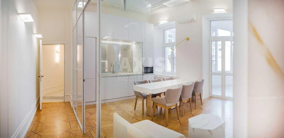 Office vul. Rustaveli Shota 22, 181m2631259