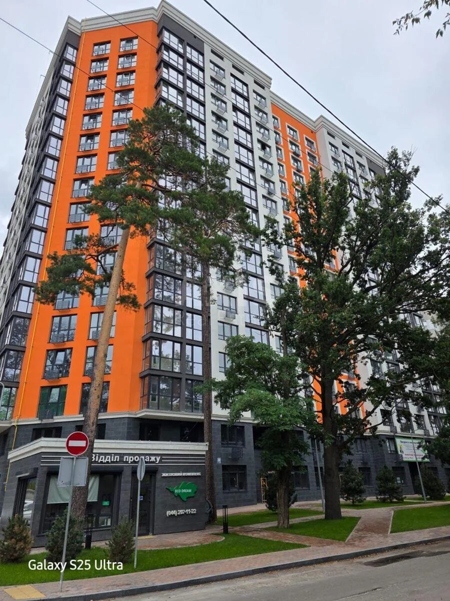 3k apartment vul. L'vivs'ka 1