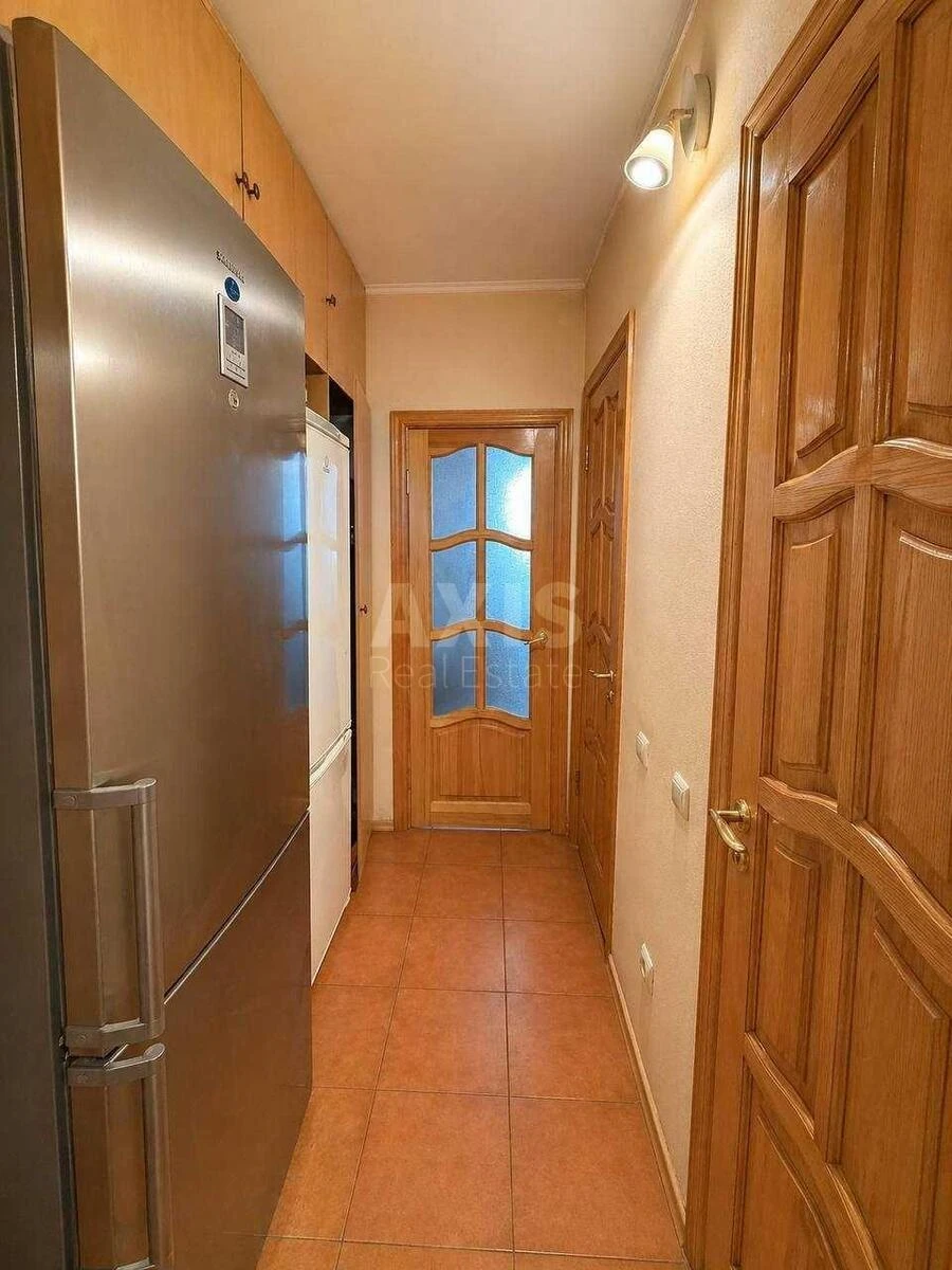 3k apartment vul. Revuc'kogo 44718586