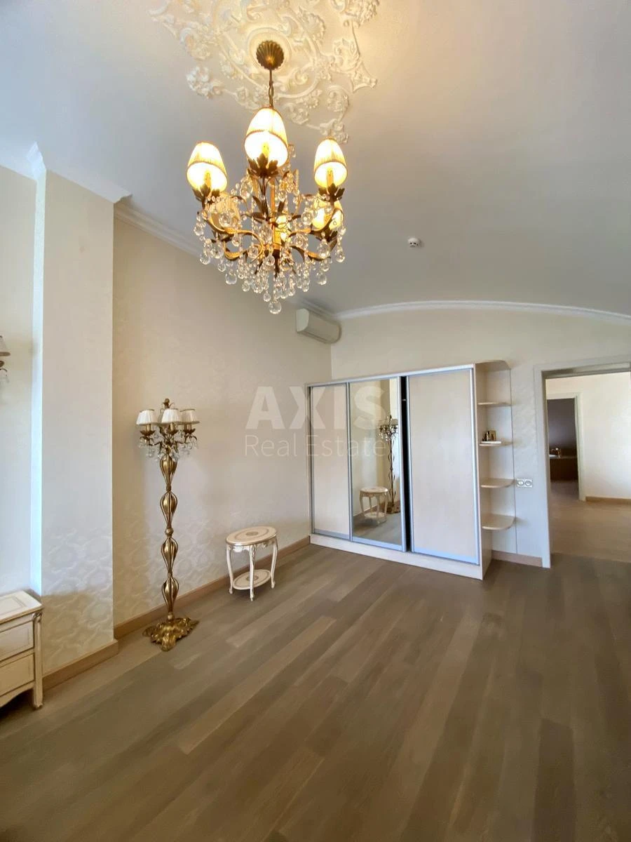 4k apartment vul. Obolons'ka naberezhna 76391314