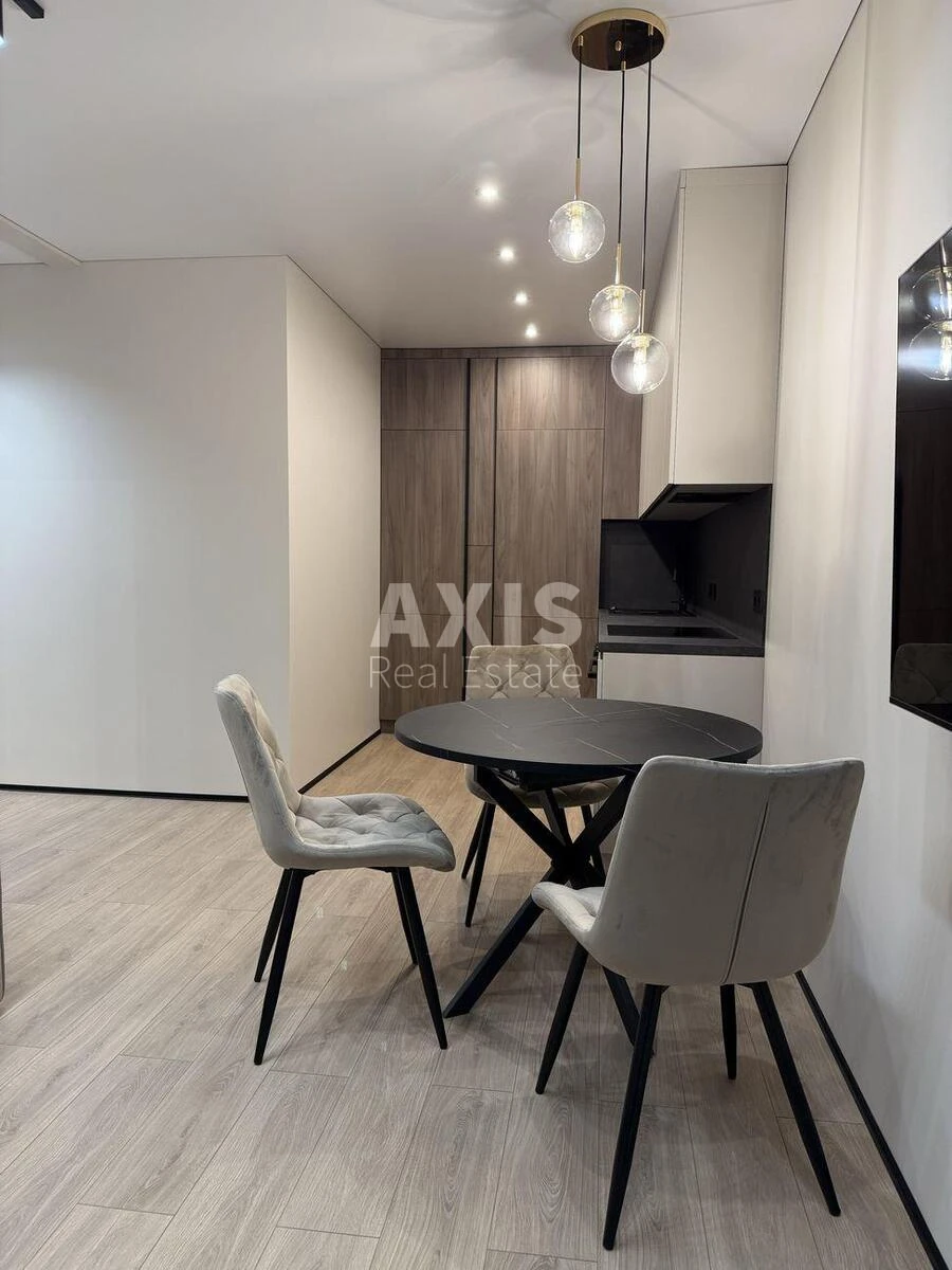 1k apartment pr-t Berestejskij 11Б614231